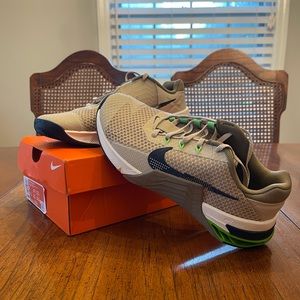 Nike Men’s Metcon 7 Training Shoes Rattan/Thunder Blue - Sandalwood New Size 6